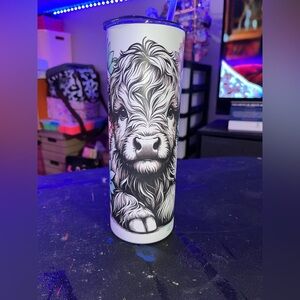 Glow in the Dark Highland Cow Tumbler